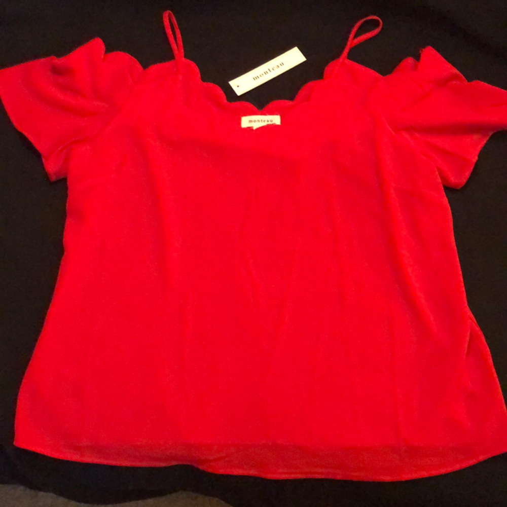 Monteau Scallop Neck Drop Sleeve Top